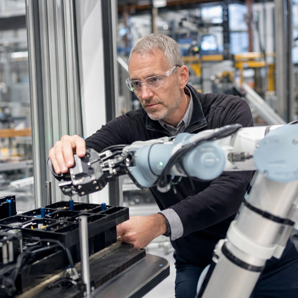 Foto till artikeln: Robotmiljarderna rullar in – medan USA famlar efter spelreglerna